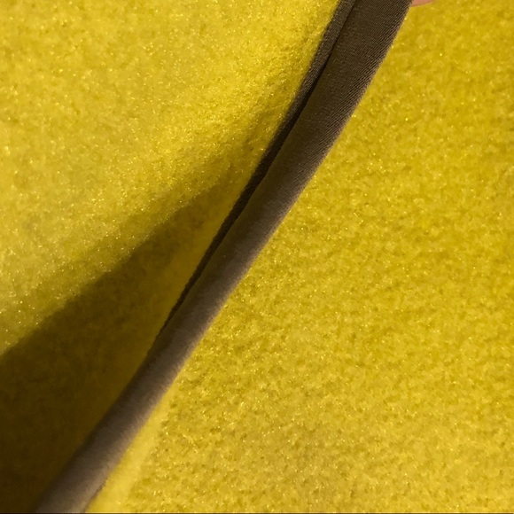 LIKE NEW!! Patagonia Synchilla Fleece Pullover - Picture 5 of 5